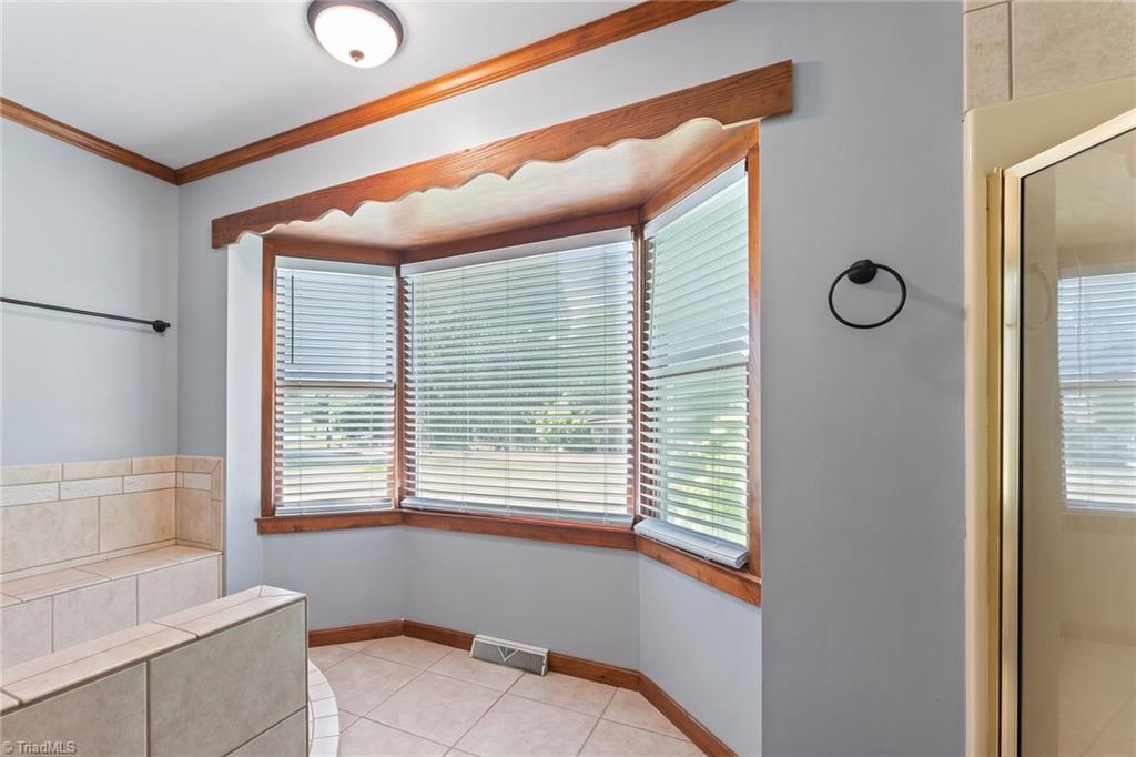 5754 Stanleyville Drive, Winston-Salem