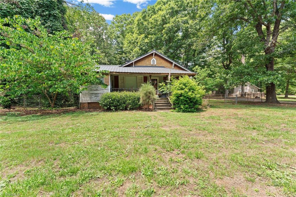 5750 Stanleyville Drive, Winston-Salem