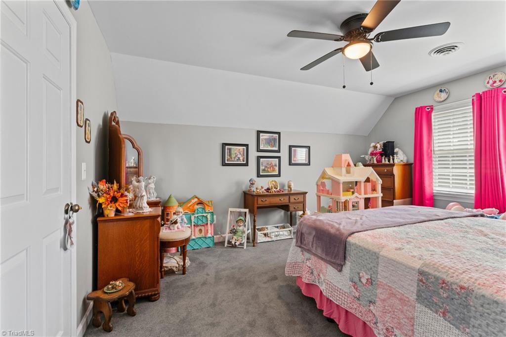 5750 Stanleyville Drive, Winston-Salem