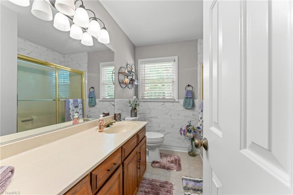 5750 Stanleyville Drive, Winston-Salem