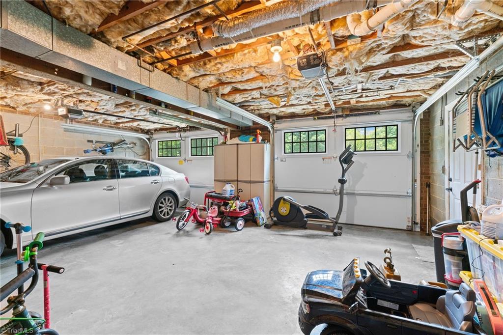 5750 Stanleyville Drive, Winston-Salem