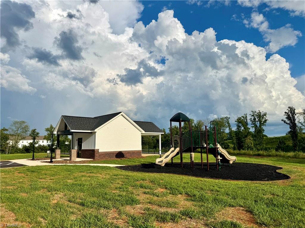 227 Plumtree Court