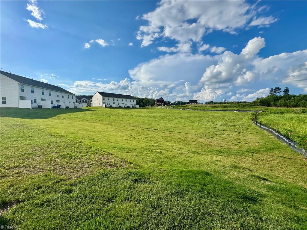 227 Plumtree Court