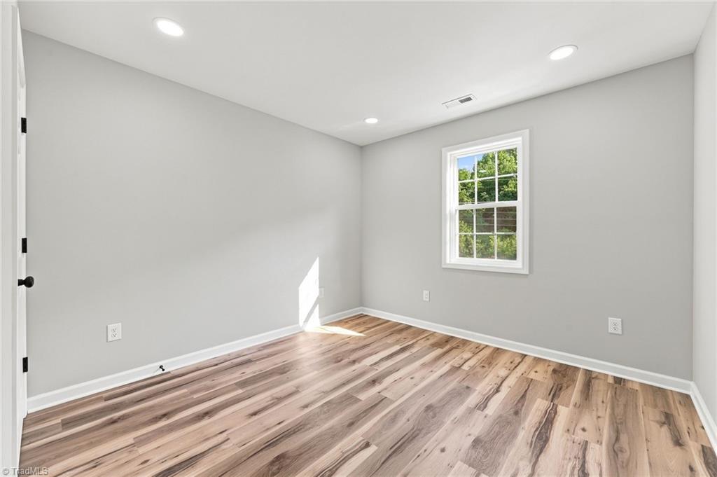 2028 Reynolds Park Road, Winston-Salem