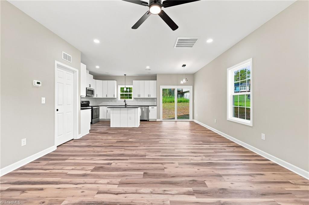 2028 Reynolds Park Road, Winston-Salem