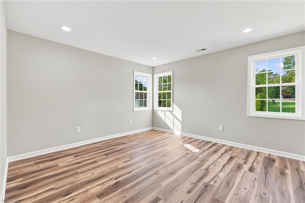 2028 Reynolds Park Road, Winston-Salem
