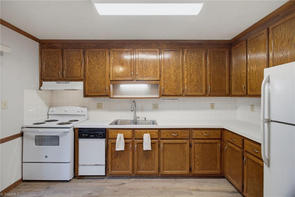 5351 Summit Heights Drive, Winston-Salem