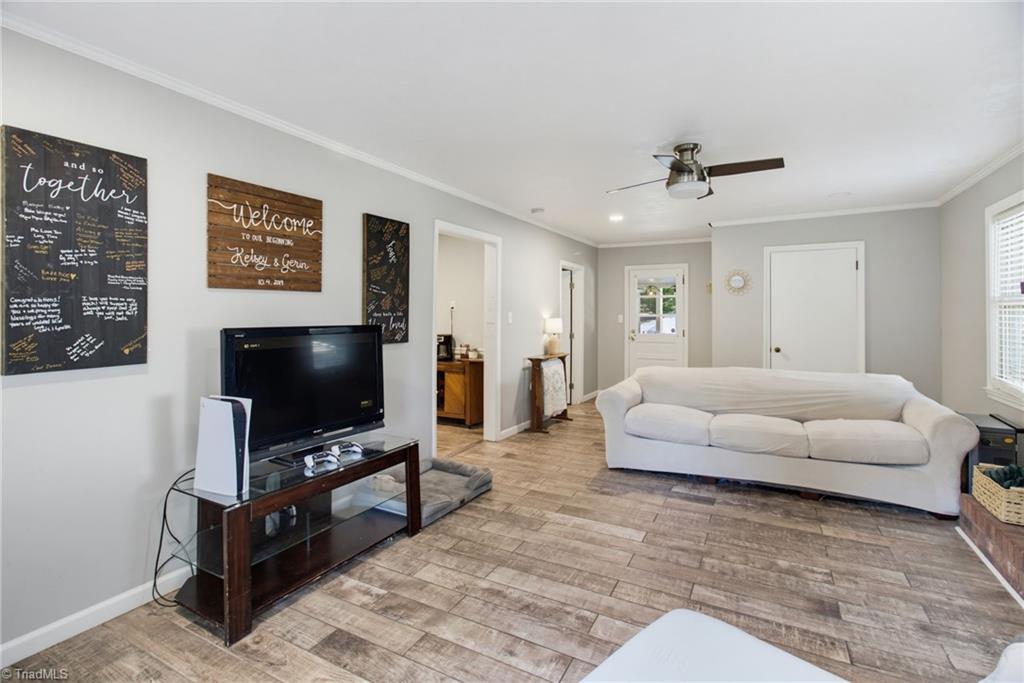 1817 Fairview Boulevard, Winston-Salem