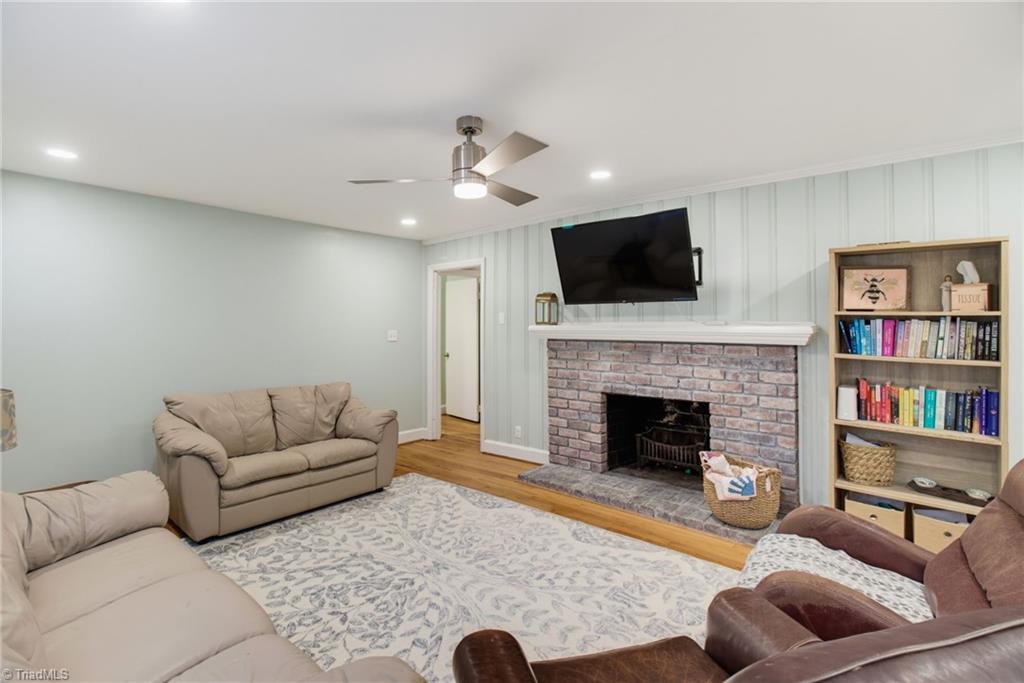 1817 Fairview Boulevard, Winston-Salem
