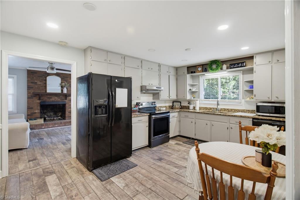 1817 Fairview Boulevard, Winston-Salem