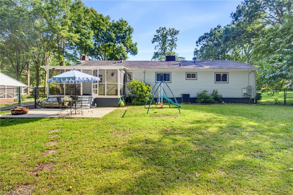 1817 Fairview Boulevard, Winston-Salem
