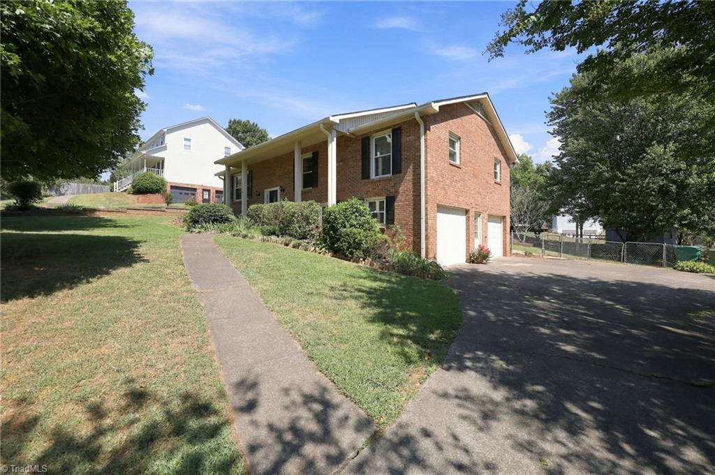 1181 Bebb Willow Lane