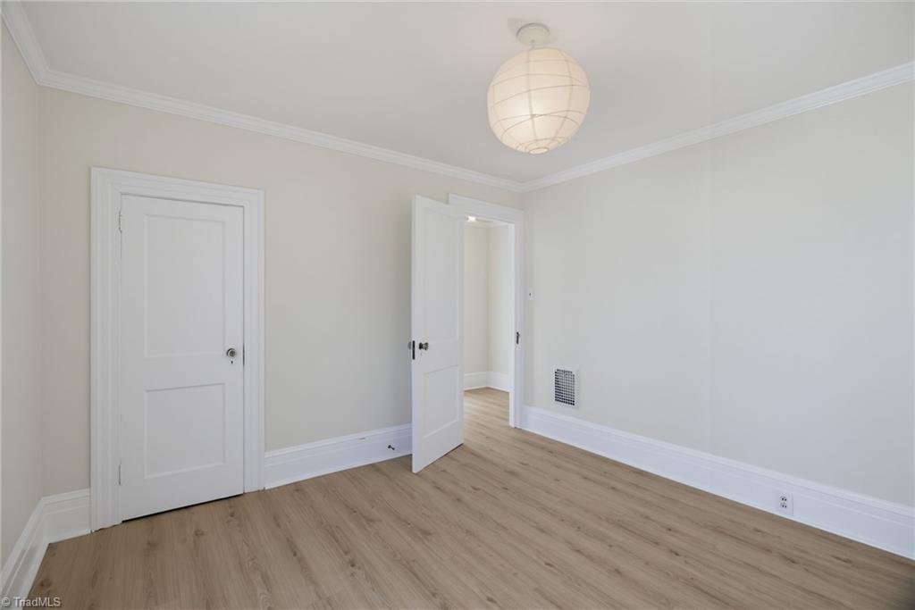 419 S Sunset Drive, Winston-Salem