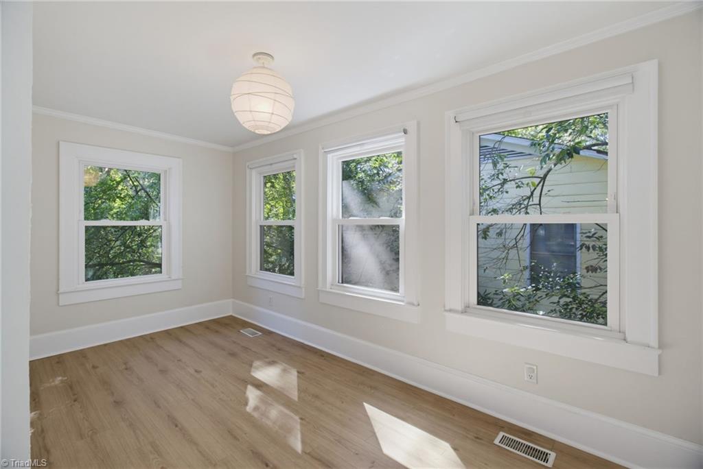 419 S Sunset Drive, Winston-Salem