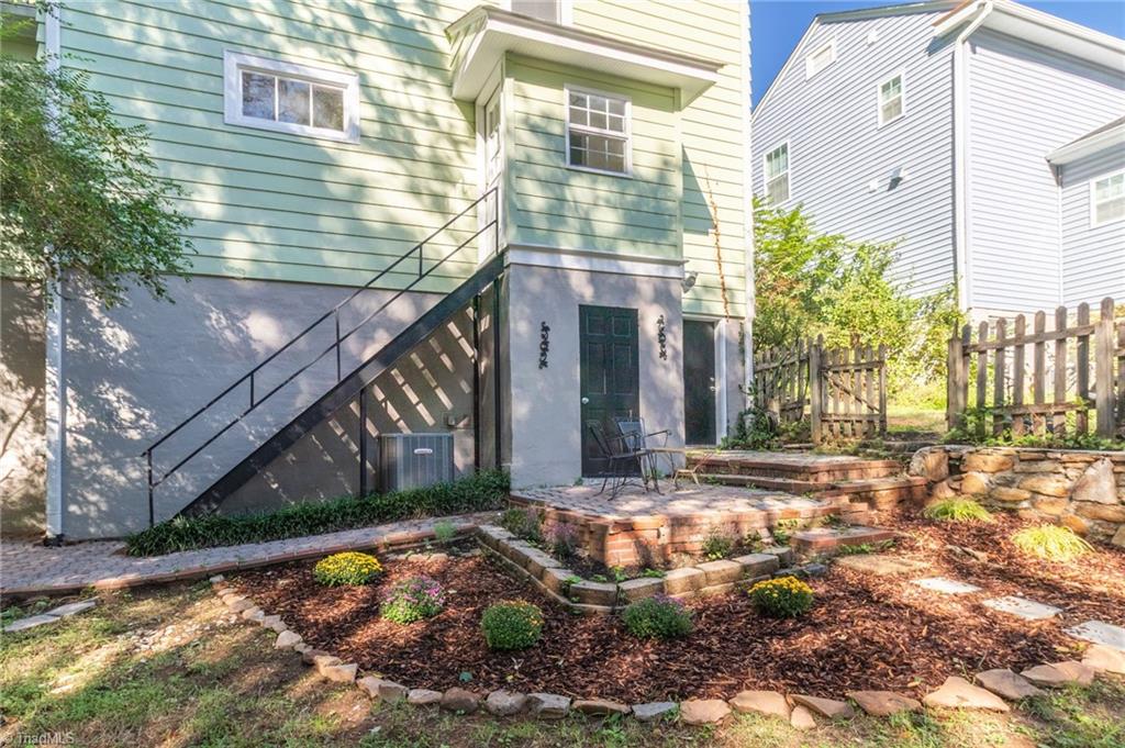 419 S Sunset Drive, Winston-Salem