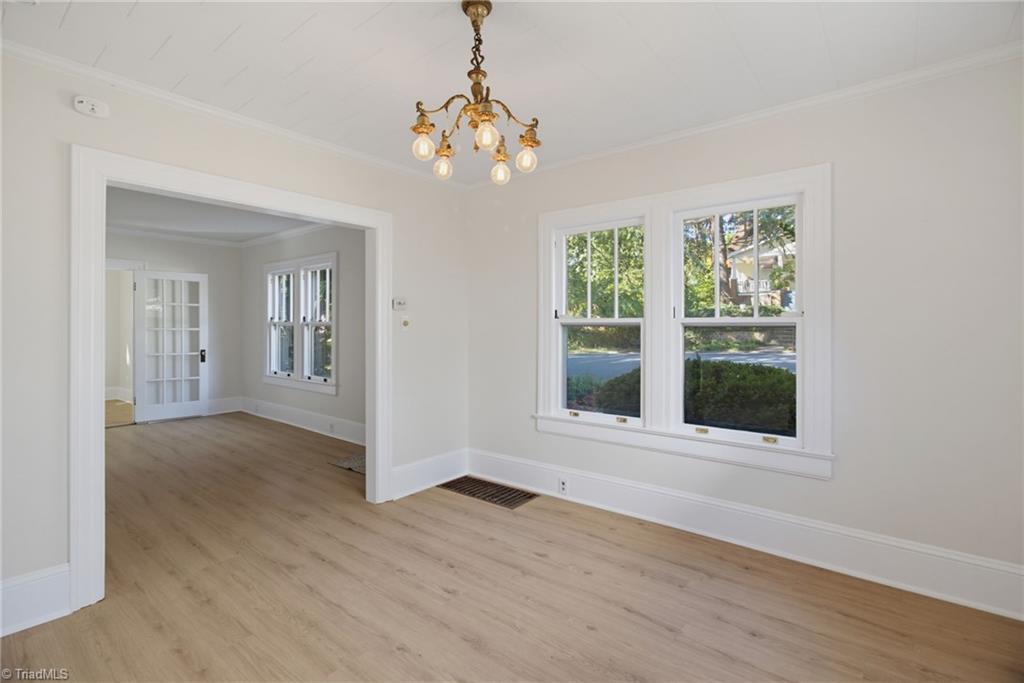 419 S Sunset Drive, Winston-Salem