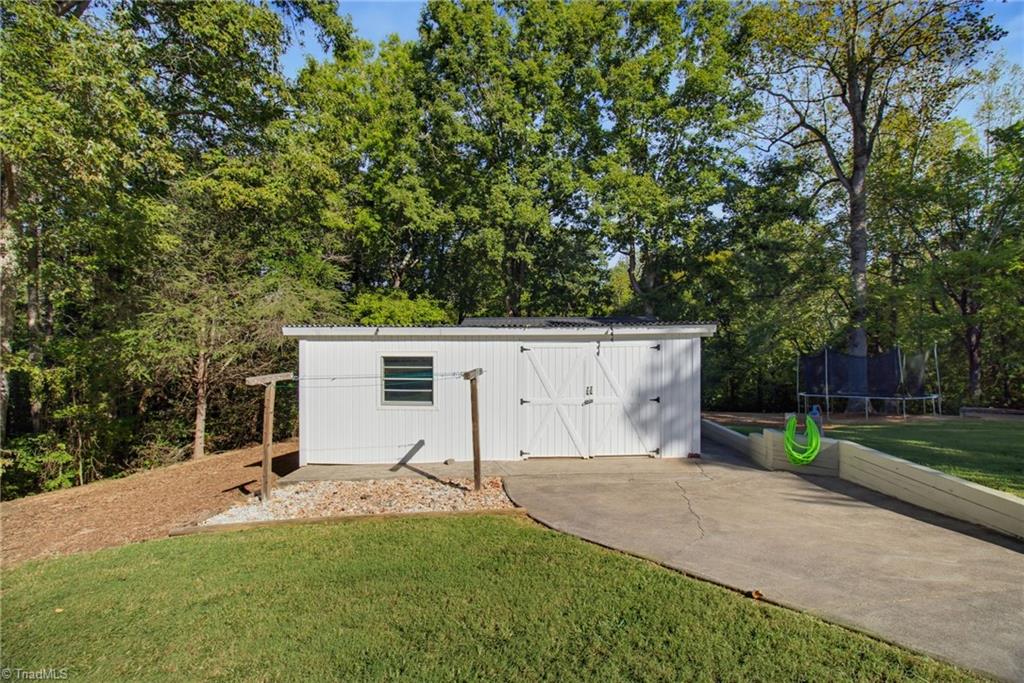 4412 Vienna Dozier Road