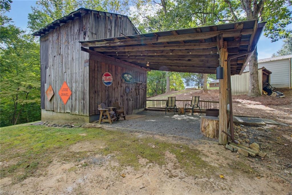 4412 Vienna Dozier Road