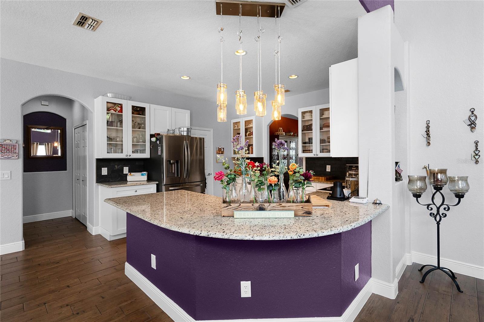 342 LAKE AMBERLEIGH DR