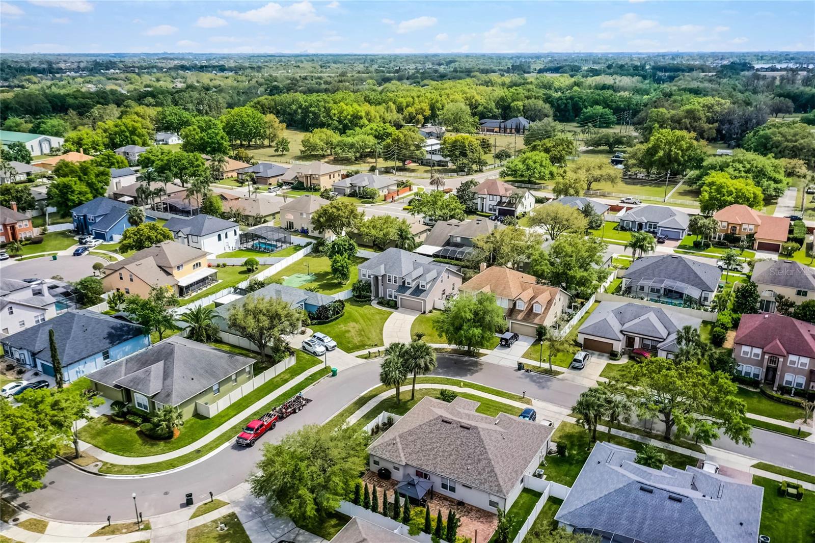 342 LAKE AMBERLEIGH DR