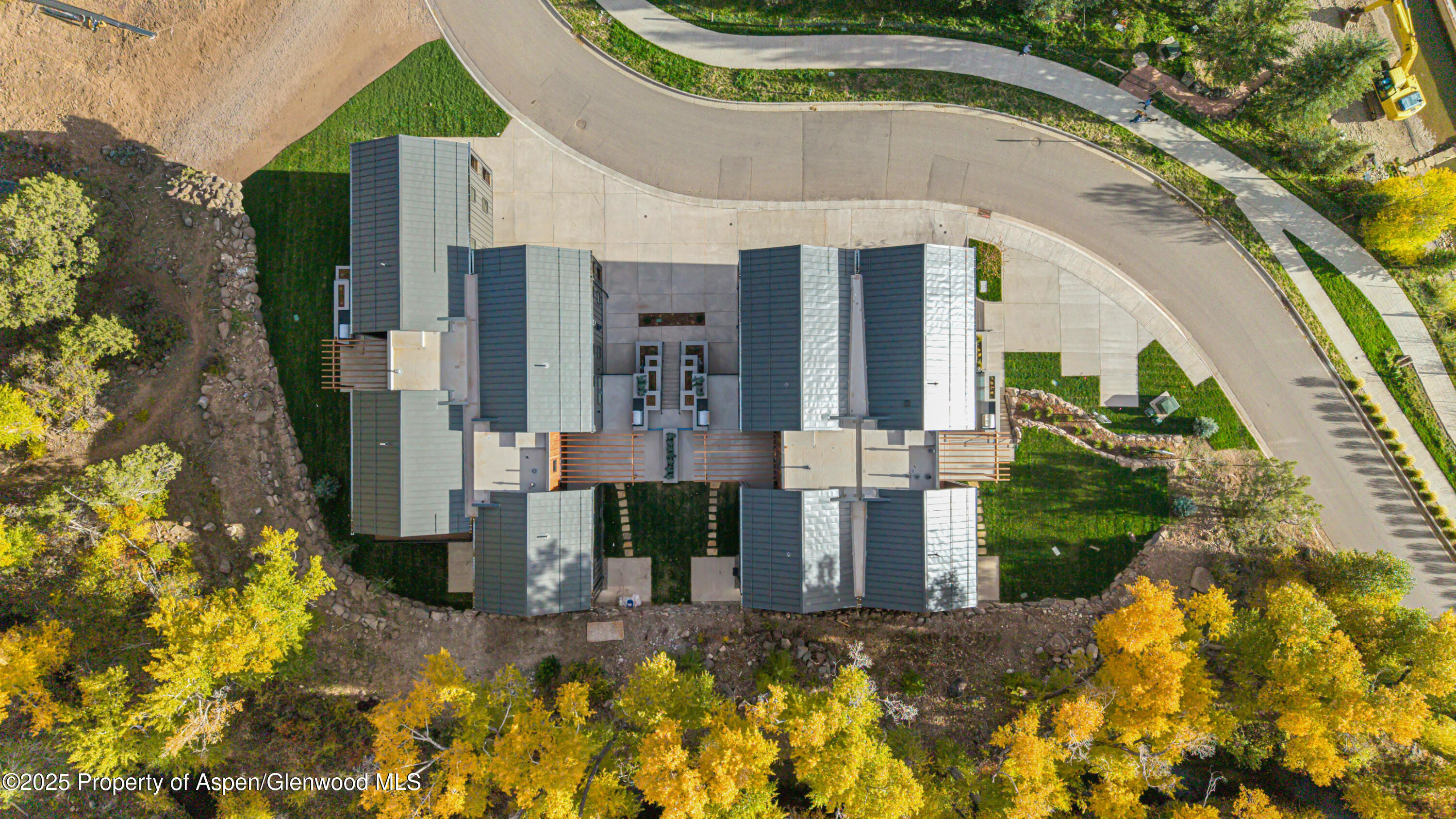 155 Lakeview Drive