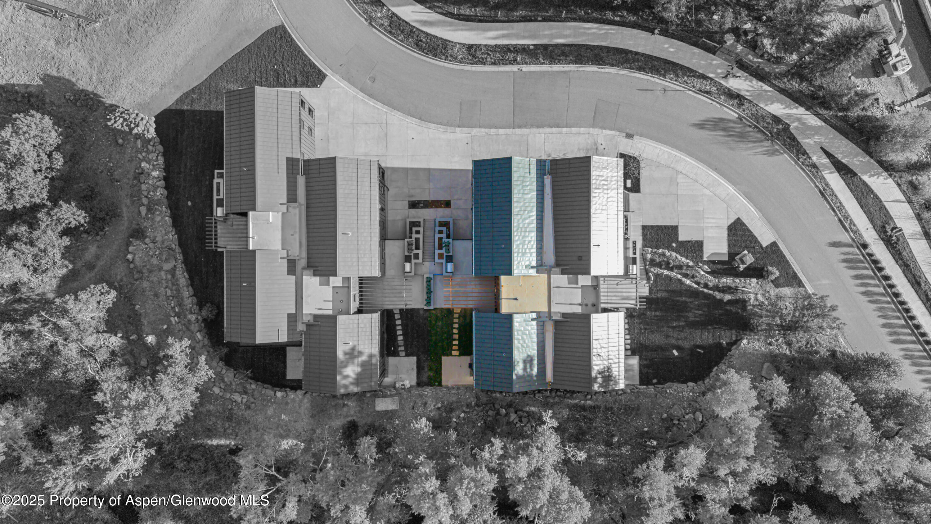 155 Lakeview Drive