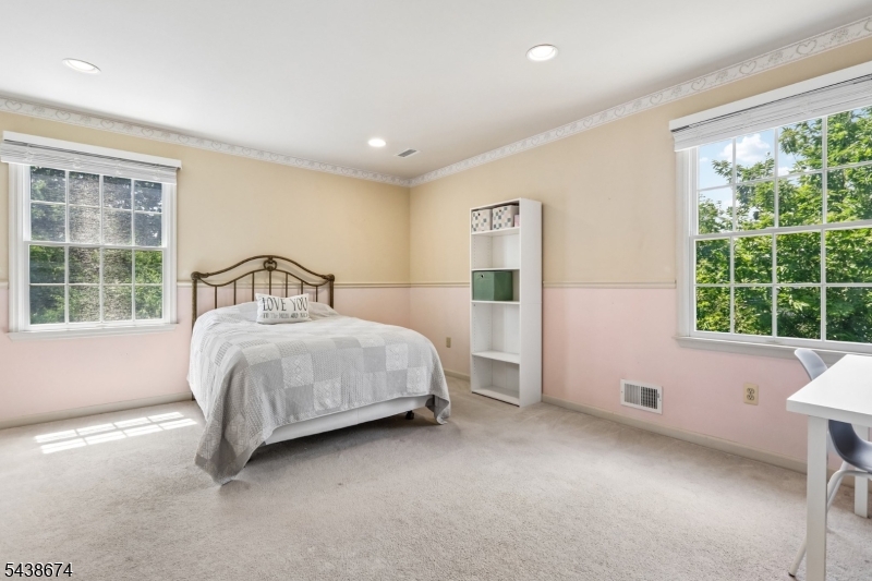 55 Sand Rd