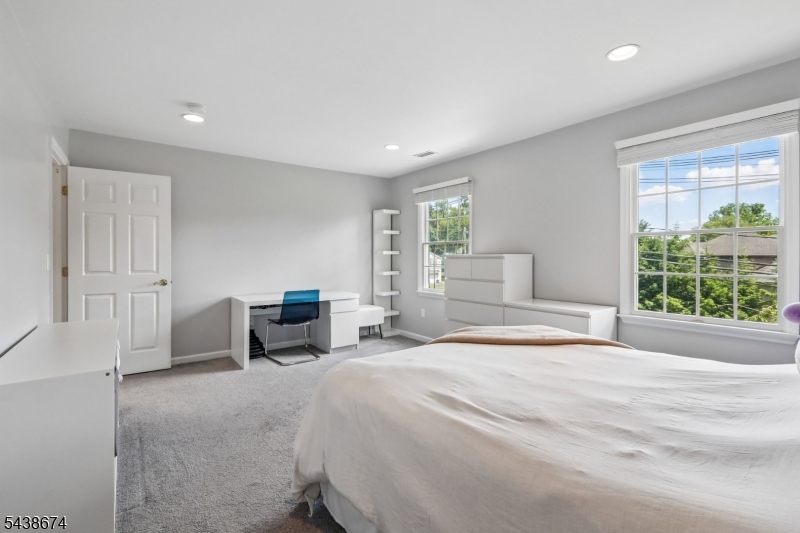 55 Sand Rd