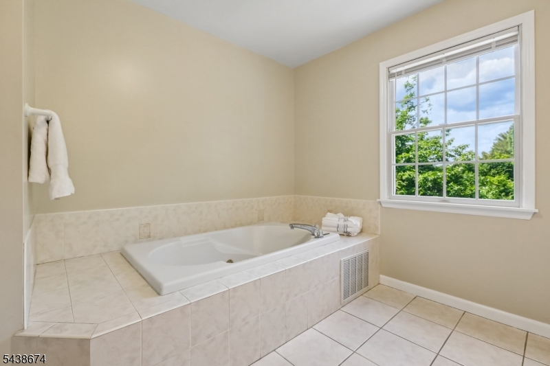 55 Sand Rd