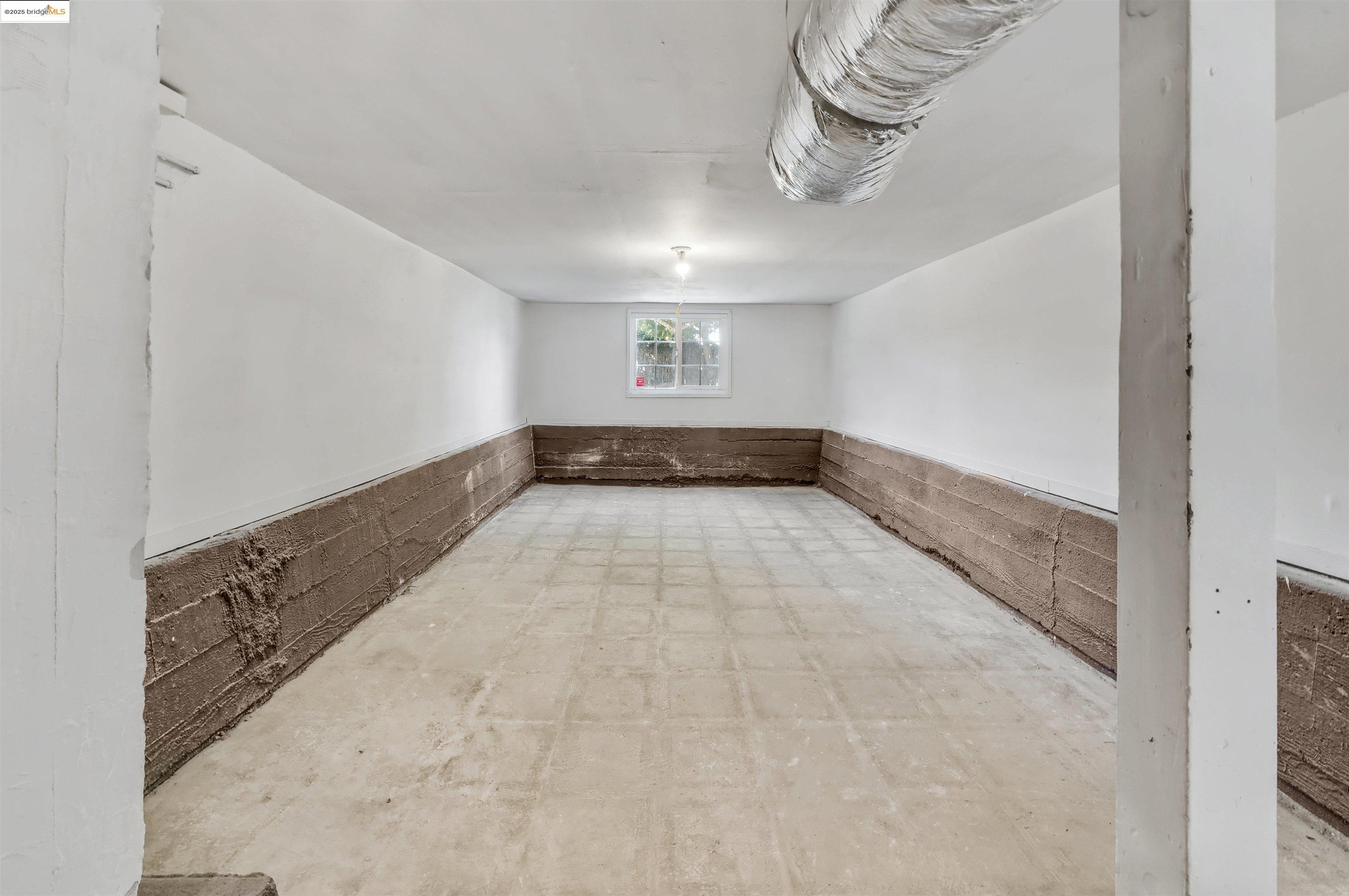 10501 Longfellow Ave