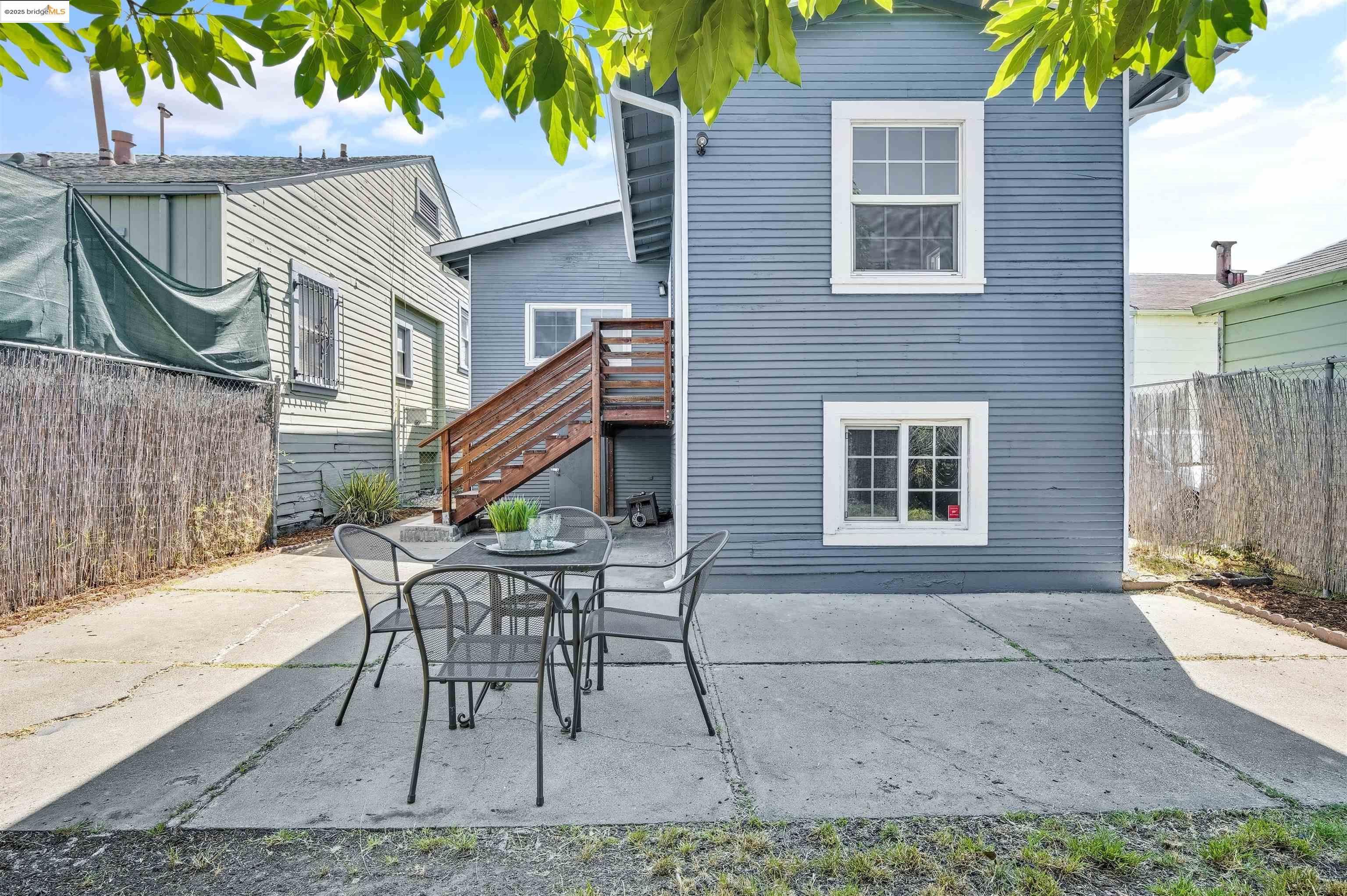 10501 Longfellow Ave