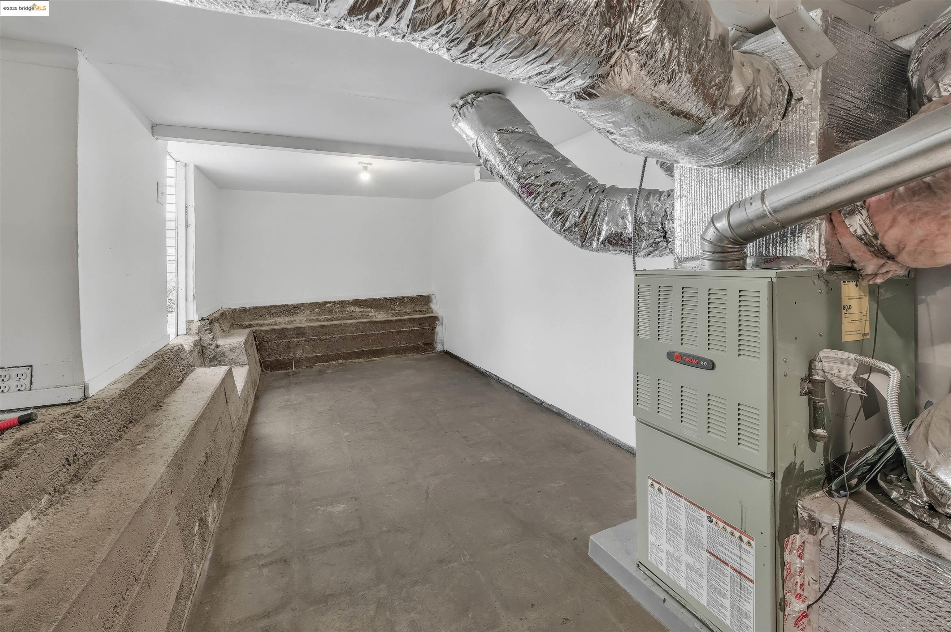 10501 Longfellow Ave