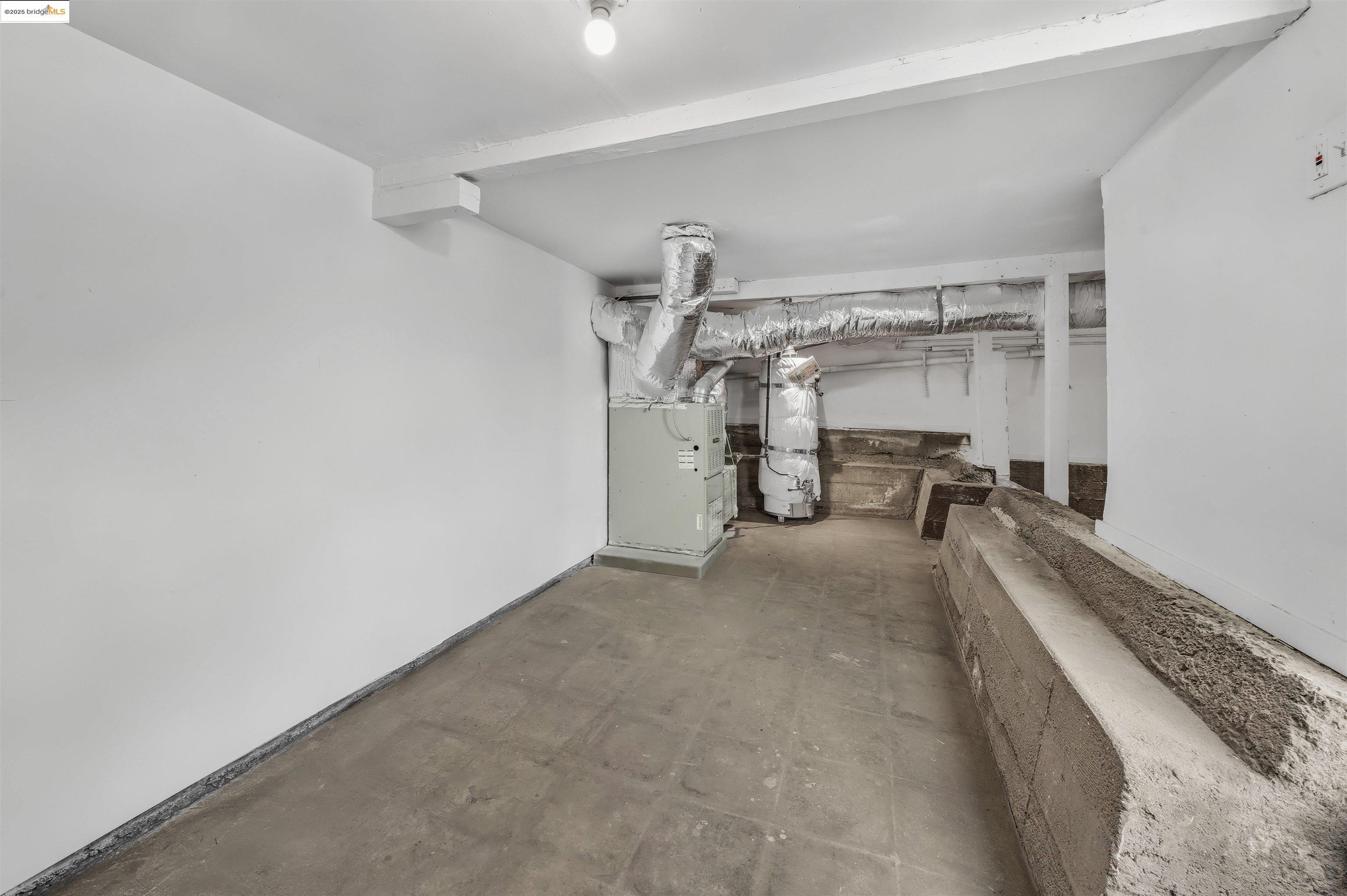 10501 Longfellow Ave