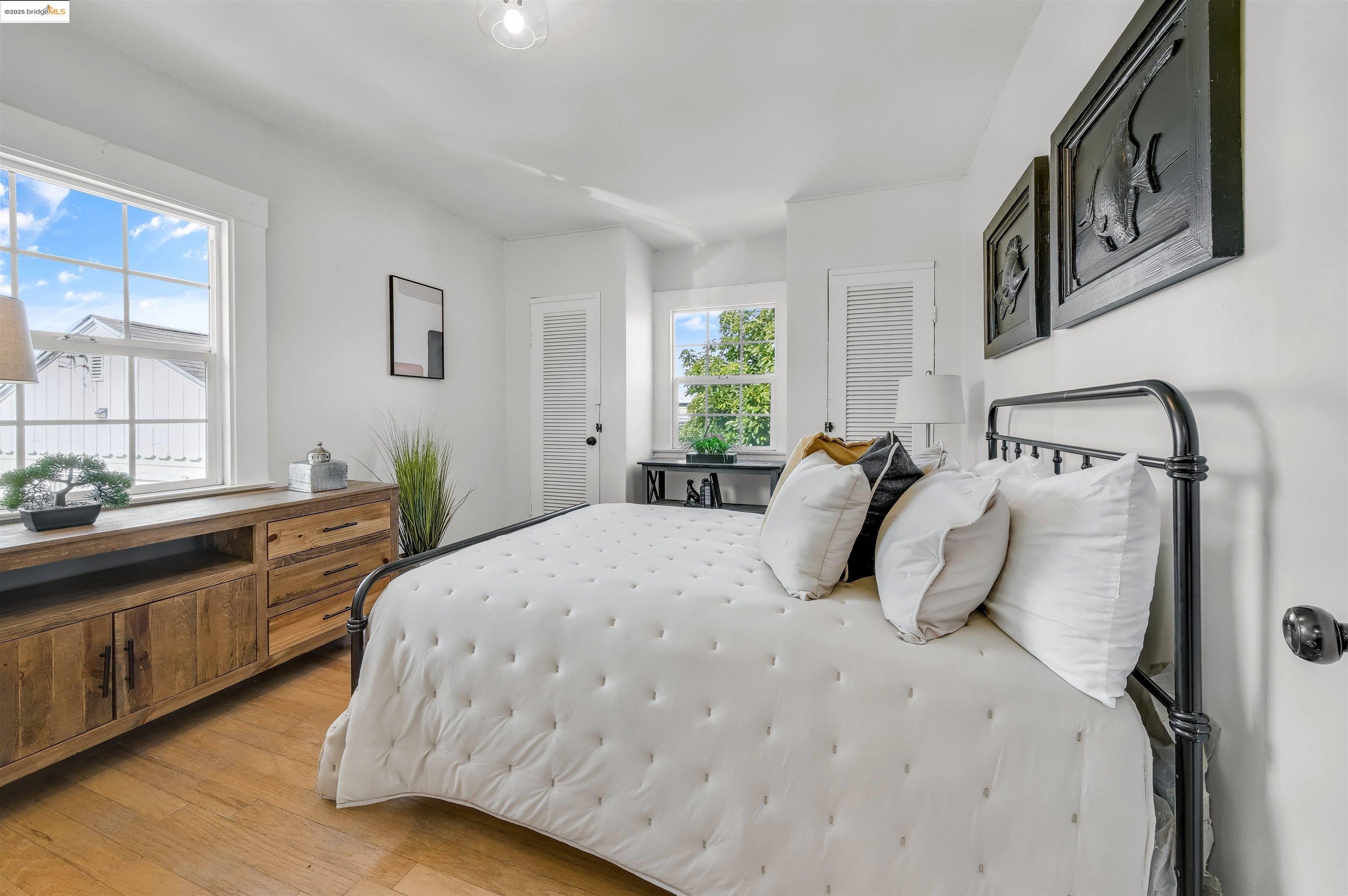 10501 Longfellow Ave