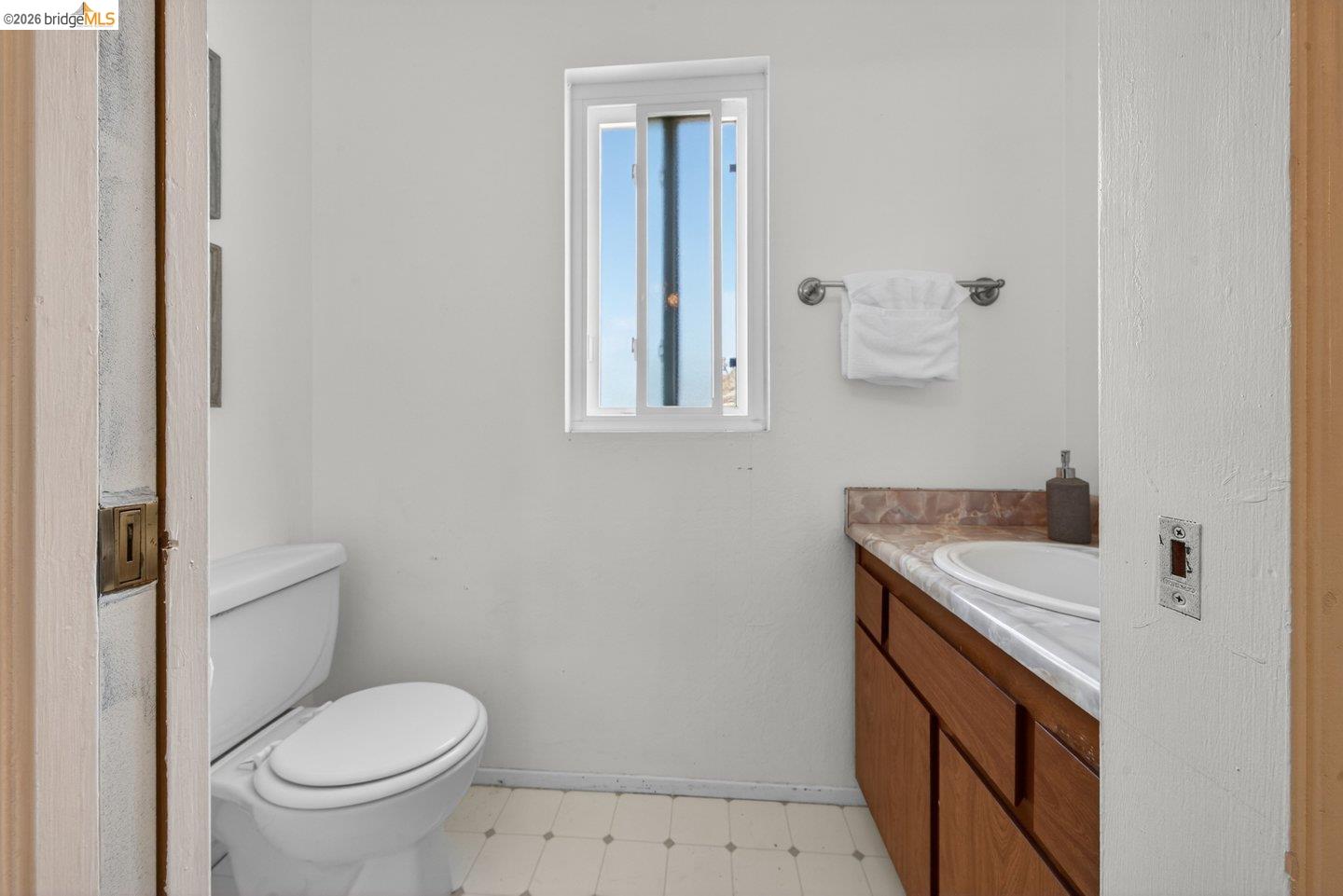 5400 Mountain Blvd # 120