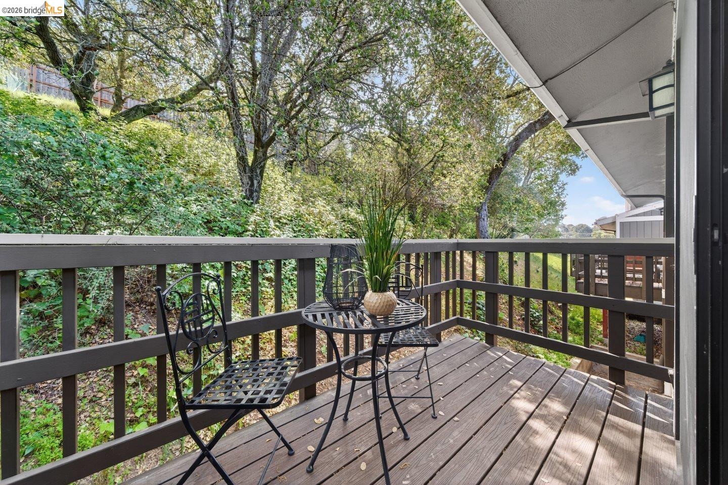 5400 Mountain Blvd # 120