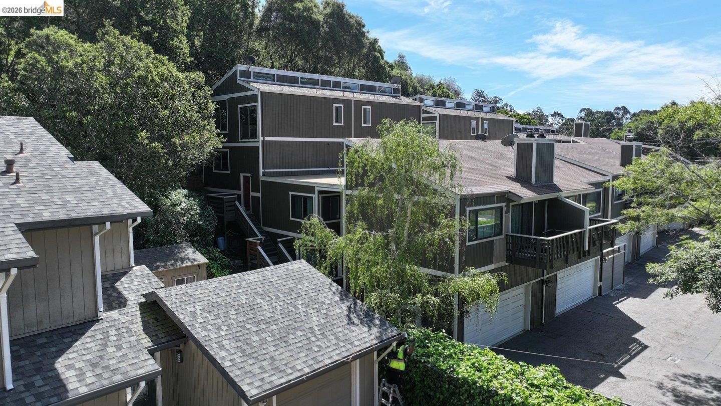 5400 Mountain Blvd # 120