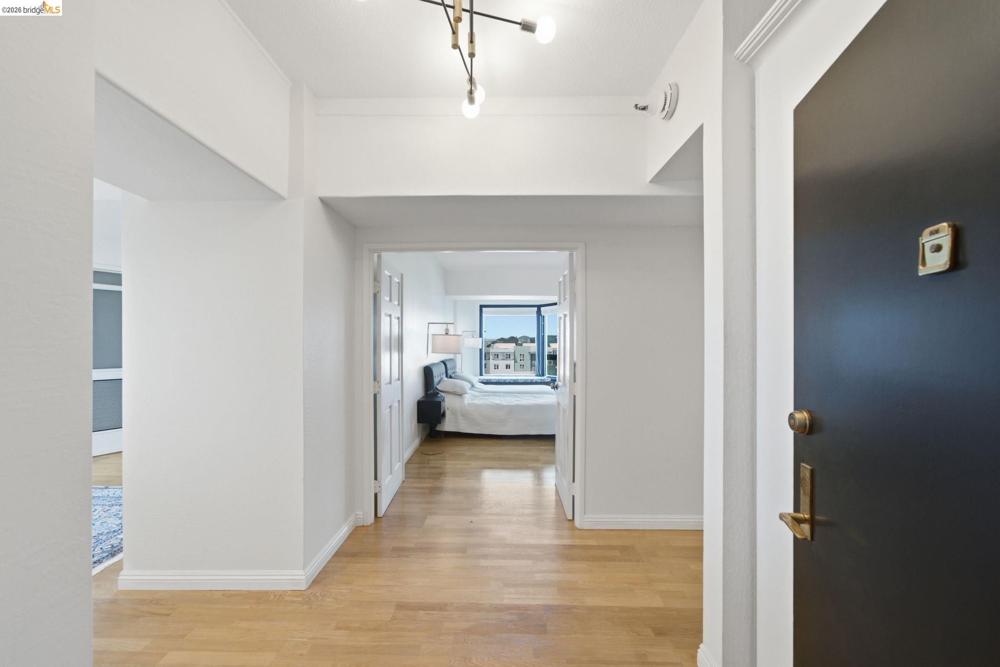 6363 Chritie Ave # 606