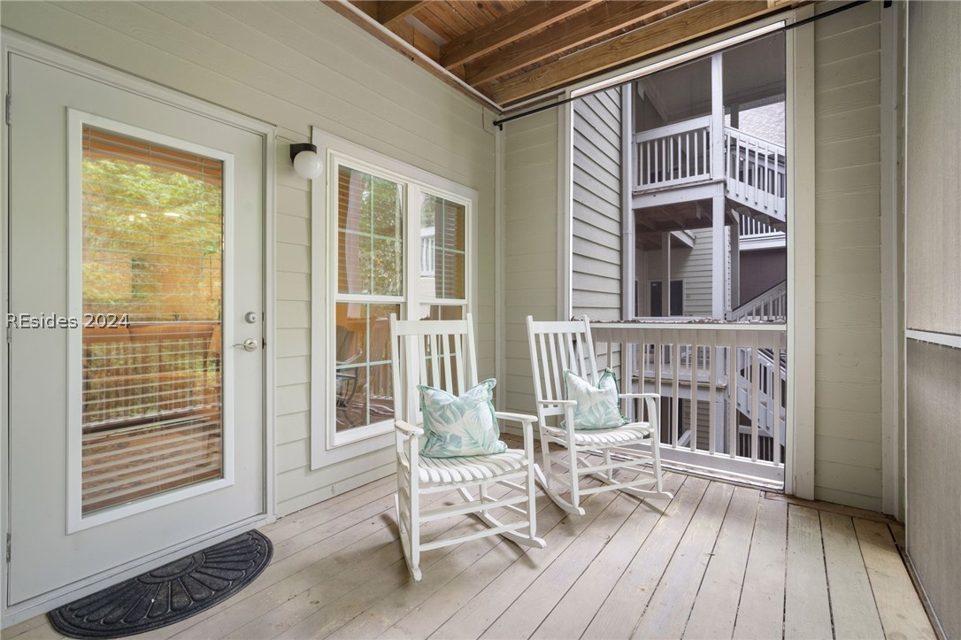 380 Marshland Road Unit: H22