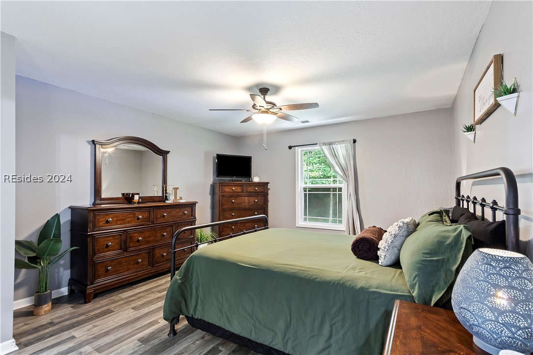 24 Broadland Circle