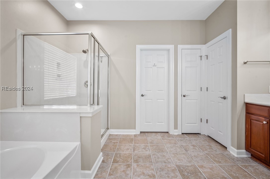 12 Crossings Boulevard