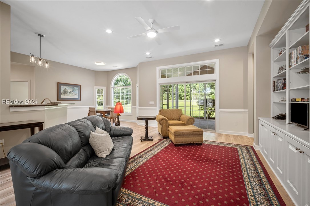 12 Crossings Boulevard