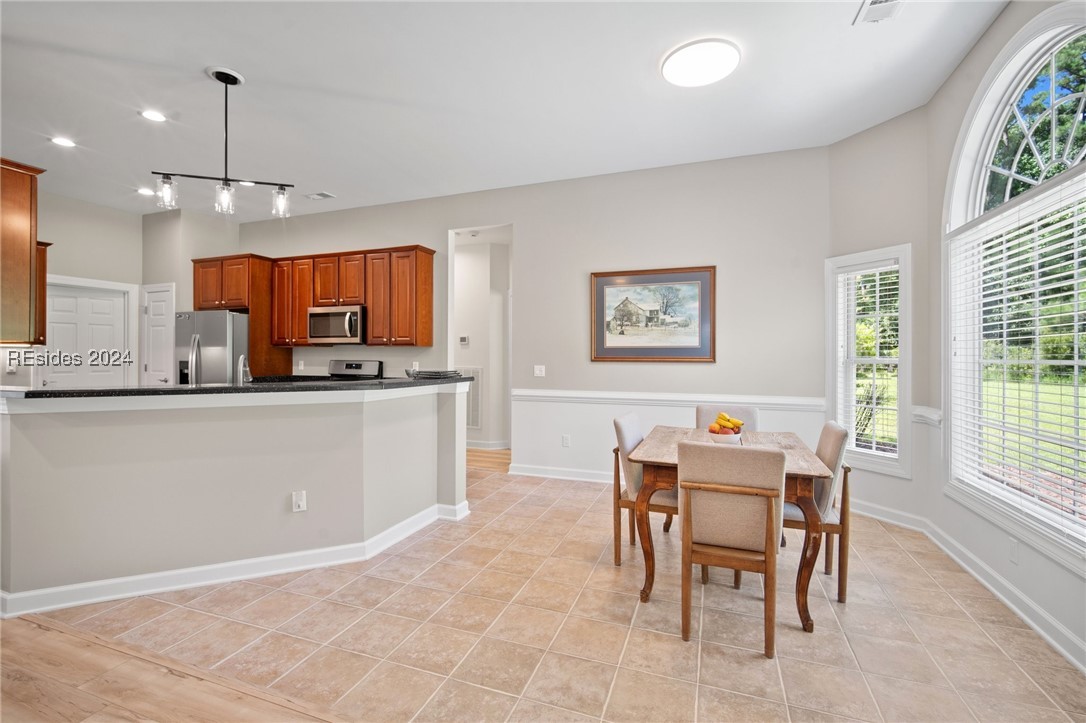 12 Crossings Boulevard