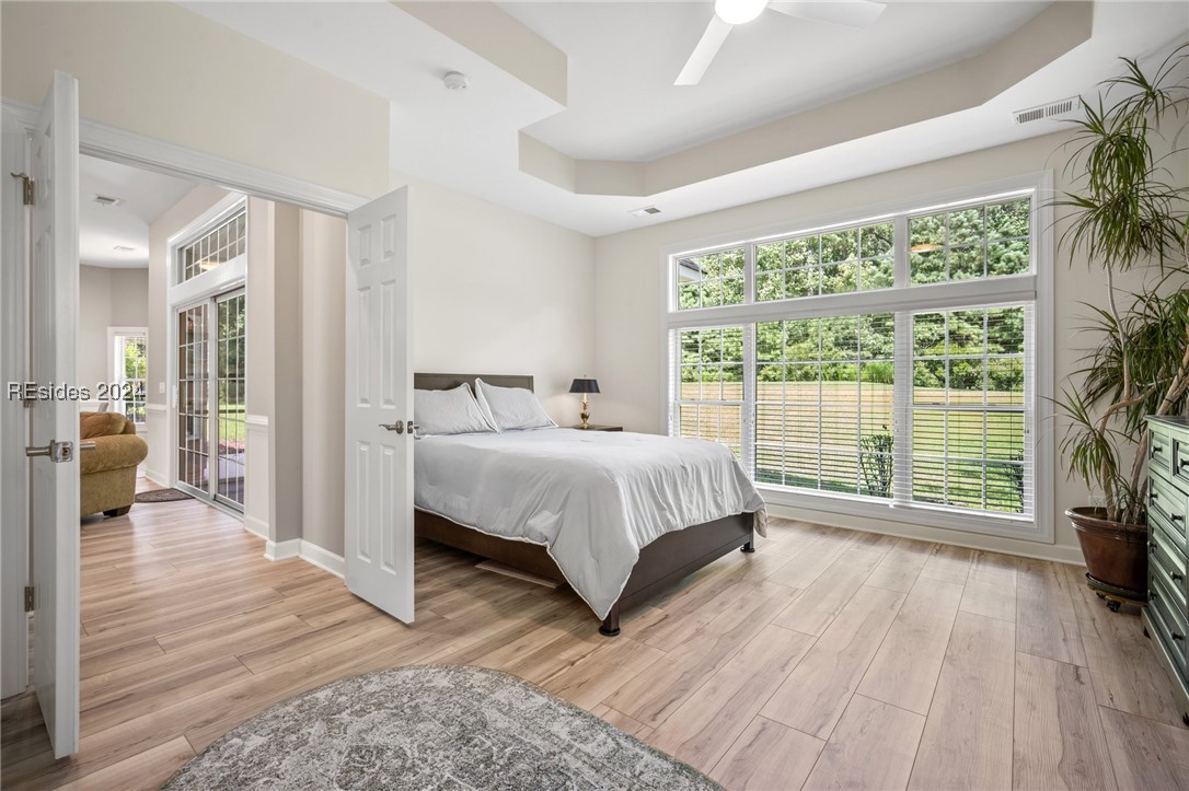 12 Crossings Boulevard