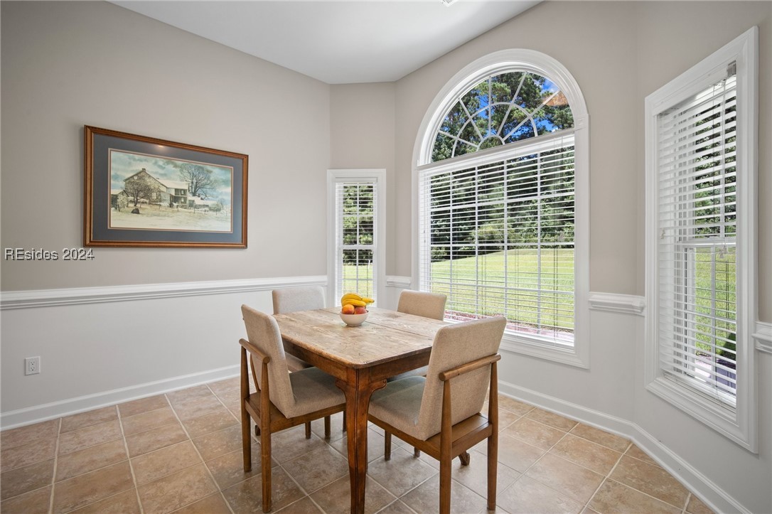 12 Crossings Boulevard