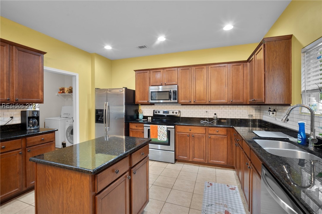 18 Cedar Creek Circle