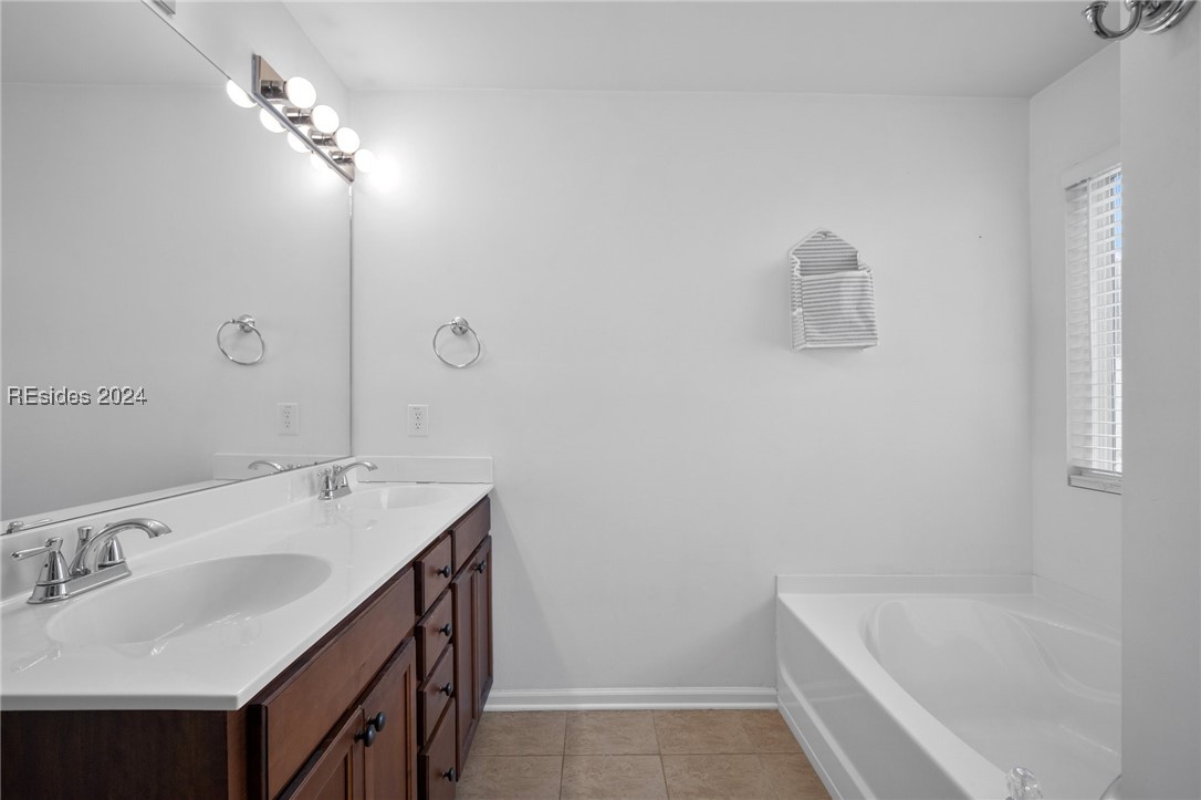 18 Cedar Creek Circle