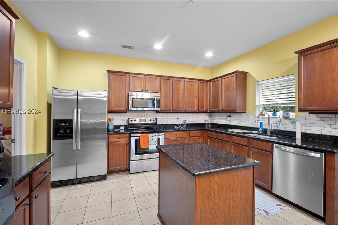 18 Cedar Creek Circle