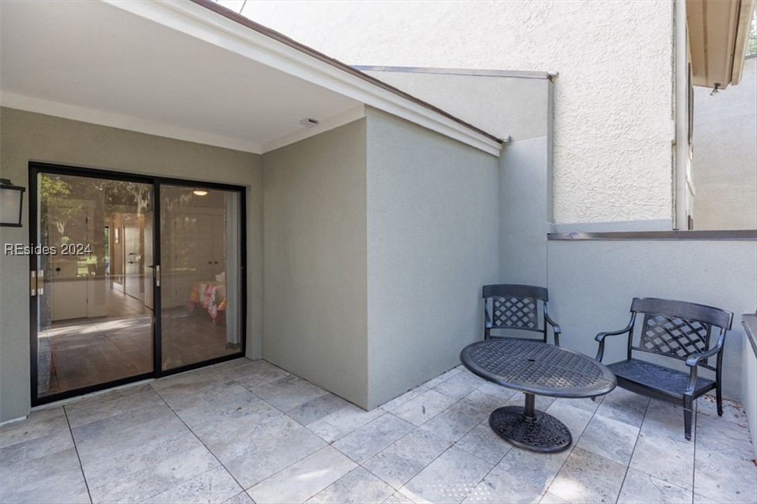 6 Mizzenmast Court