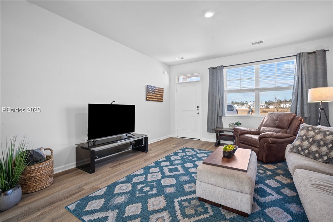 97 Hideaway Street
